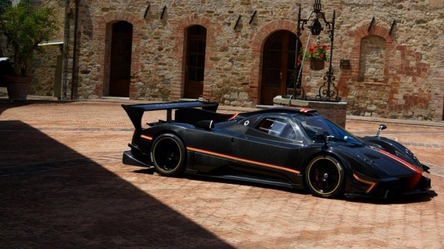 <p>
	Снимка: Pagani</p>
