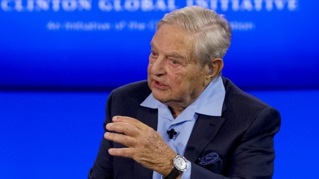 <p>
	Известният 85-годишен инвеститор Джордж Сорос. <em>Снимка: Ройтерс</em></p>
