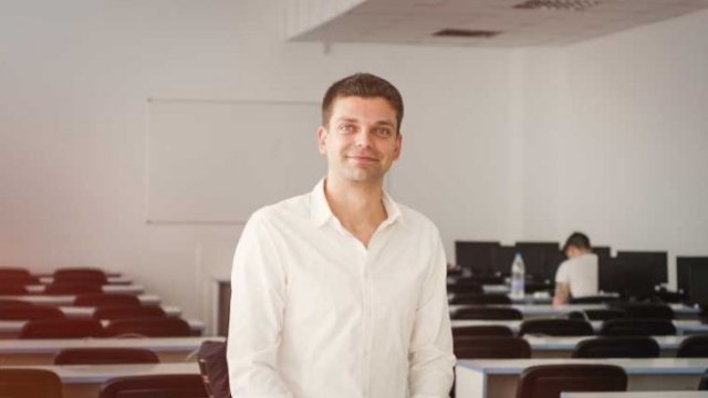 <p>
	Христо Тенчев. <em>Снимка: &quot;Софтуни&quot;</em></p>
