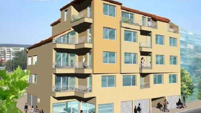 <p>
	Жилищна сграда във Варна. Изображение: TheMoveChannel:</p>
