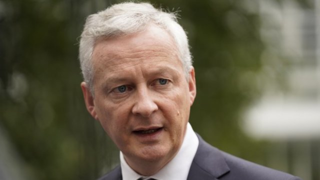 <p>
	Френският финансов министър Бруно Льо Мер. <em>Снимка: Bloomberg L.P.</em></p>
