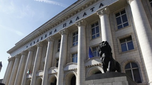 <p>
	<em font-size:="" pt="" style="color: rgb(102, 102, 102); font-family: ">Снимка: Олег Попов, Investor Media Group</em></p>
