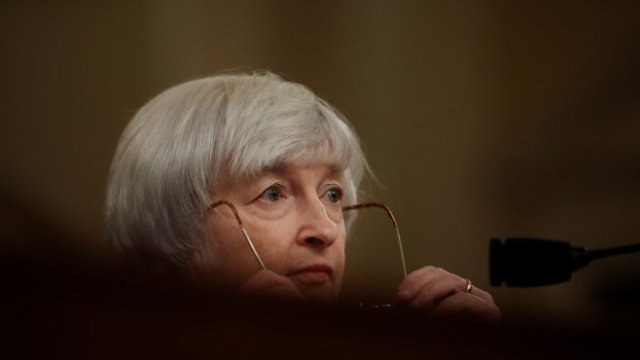 <p>
	Джанет Йелън по време на една от последните си пресконференции. <em>Снимка: Ройтерс</em></p>
