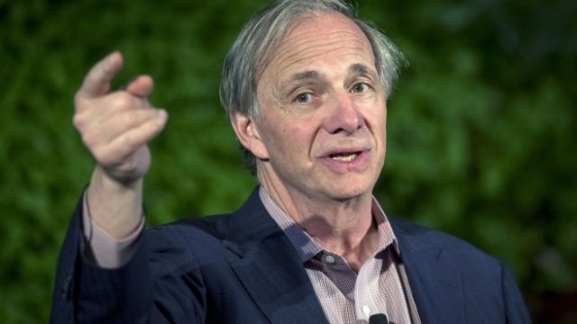 <p>
	Рей Далио. Снимка: Bloomberg</p>
