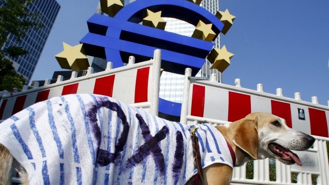 ЕЦБ запази размера на спешното финансиране на гръцките банки непроменен