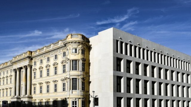 <p>
	Хумболтов форум. <em>Снимка: pixabay.com</em></p>
