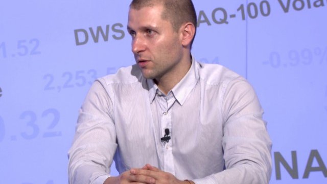 <p style="text-align: justify;">
	Георги Георгиев, портфолио мениджър в Karoll Capital Management. <em>Снимка: Bloomberg TV Bulgaria</em></p>
