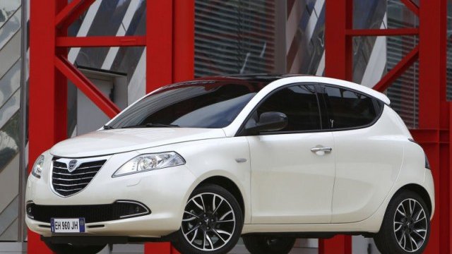 <p>
	Ypsilon.<em> Снимка: Lancia</em></p>
