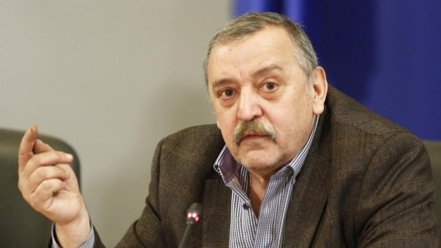 <p>
	Проф. д-р Тодор Кантарджиев.&nbsp;<em>Снимка: Министерски съвет</em></p>
