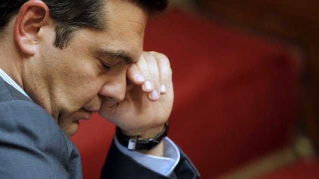 <p>
	Алексис Ципрас по време на пленарното заседание на гръцкия парламент. Снимка: <em>Ройтерс</em></p>
