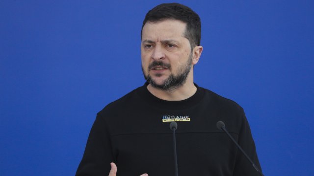 Украинският президент Володимир Зеленски. Снимка:  EPA/SERGEY DOLZHENKO