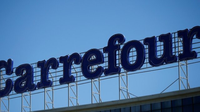 Агонията на Carrefour отива към финал