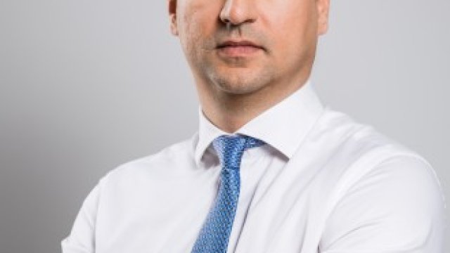 <p>
	Явор Костов, управляващ партньор в консултантската компания Cushman &amp; Wakefield Forton.&nbsp;<em>Снимка: Личен архив</em></p>
