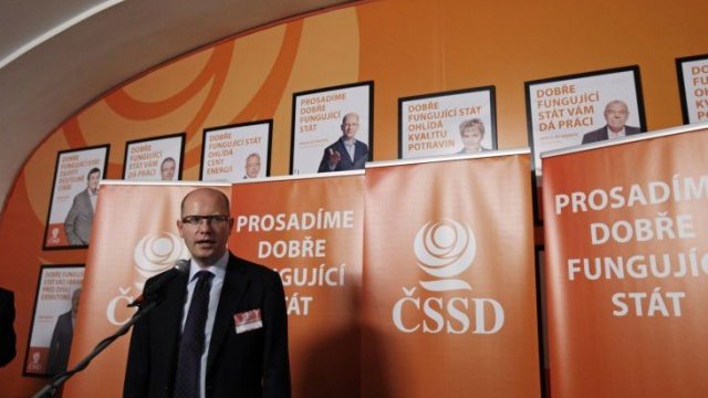 <p>
	Лидерът на социалдемократите в Чехия Бохуслав Соботка. <em>Снимка: Ройтерс</em></p>
