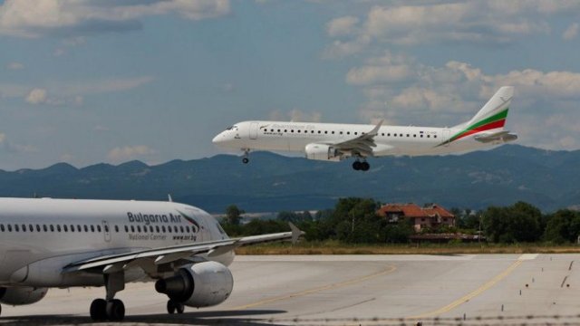 <p>
	<em>Снимка: България Ер</em></p>
