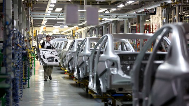 Монтажен завод на &quot;АвтоВАЗ&quot; в Ижевск, Русия. Снимка: Andrey Rudakov/Bloomberg