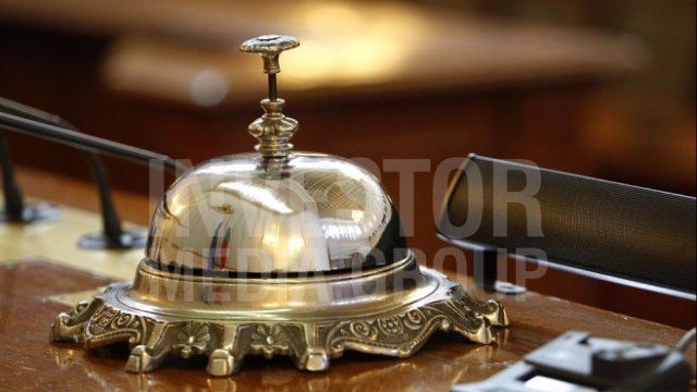 <p>
	<em font-size:="" pt="" style="color: rgb(102, 102, 102); font-family: ">Снимка: Олег Попов, Investor Media Group</em></p>
