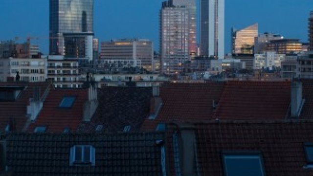 <p>
	Изглед от Северния бизнес квартал на Брюксел. <em>Снимка:</em>&nbsp;<em>Jasper Juinen/Bloomberg</em></p>
