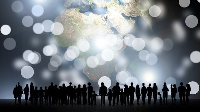 Л. Шулева: На по-слабо развитите икономики е трудно да задържат младите хора