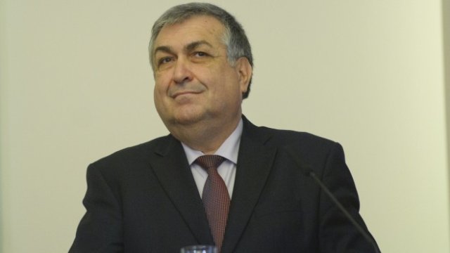 <p>
	Проф. Близнашки. <em>Снимка: БГНЕС/ЕЛЕНА ГЕРОСКА</em></p>
