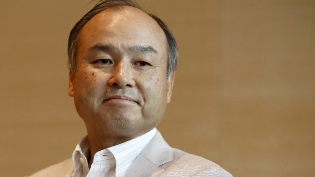 <p>
	Масайоши Сон. <em>Снимка: архив Ройтерс</em></p>
