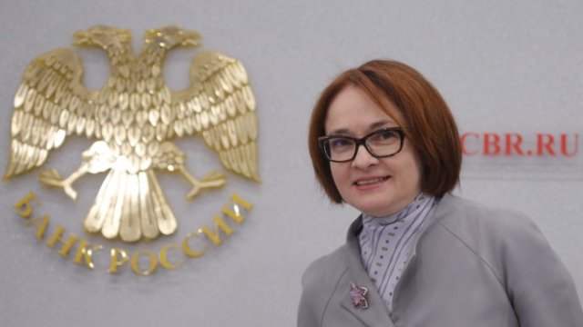 <p>
	Ръководителят на Руската централна банка Елвира Набиулина. <em>Снимка: Ройтерс</em></p>

