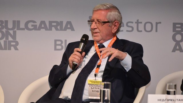 <p style="text-align: justify;">
	Григорий Вазов.<em> Снимка: Investor.bg</em></p>
