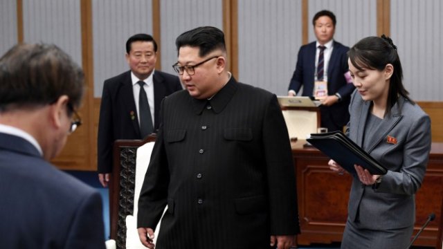 <p>
	Снимка: Inter-Korean Summit Press Corps/Pool via Bloomberg</p>
