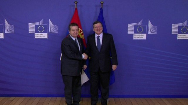 Сърбия и ЕС започват преговори за присъединяване 