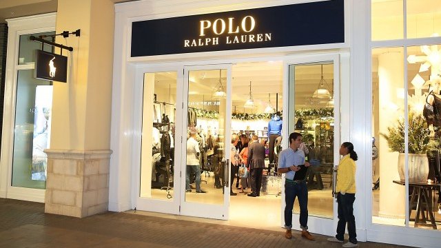 <p>
	Polo Ralph Lauren демонстира интерес към Русия. <em>Снимка: Getty Images News</em></p>
