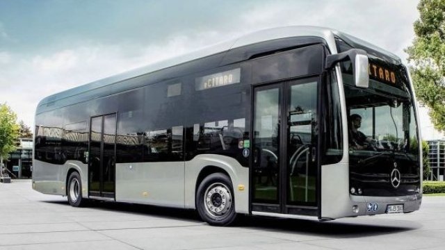 <p>
	<em>Снимка: Mercedes</em></p>
