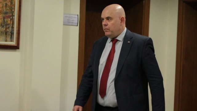 <p>
	<em font-size:="" pt="" style="color: rgb(102, 102, 102); font-family: ">Снимка: Димитър Кьосемарлиев, Investor Media Group</em></p>
