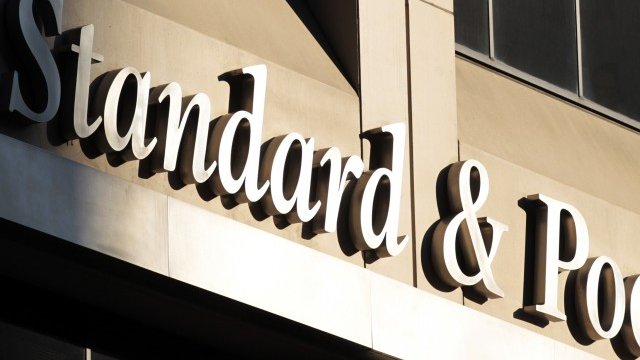 <p>
	Пазарът на рейтингите се доминира от&nbsp;Standard&amp;Poor&#39;s, Moody&#39;s и Fitch. <em>Снимка: Ройтерс</em></p>

