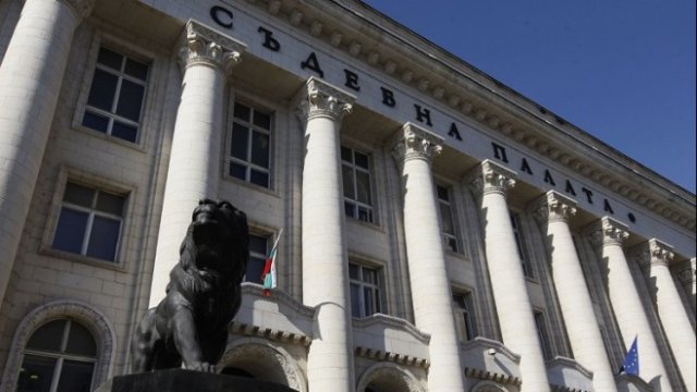 <p>
	<em font-size:="" pt="" style="color: rgb(102, 102, 102); font-family: ">Снимка: Олег Попов, Investor Media Group</em></p>
