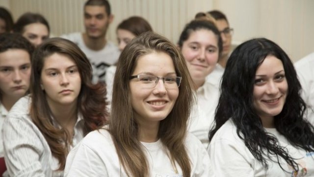 <p>
	&nbsp;<em>Текст и снимки: Нели Томова</em></p>
<div>
	&nbsp;</div>
