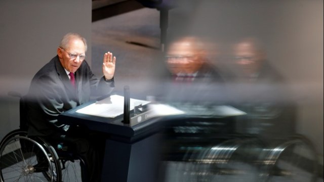 <p>
	Волфганг Шойбле. <em>Снимка: Ройтерс</em></p>
