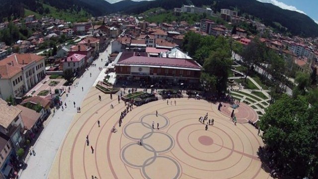 <p>
	<em>Снимка: община Чепеларе</em></p>
