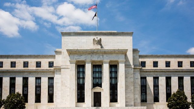 <p>
	Централата на Фед във Вашингтон. <em>Снимка: Getty</em></p>
