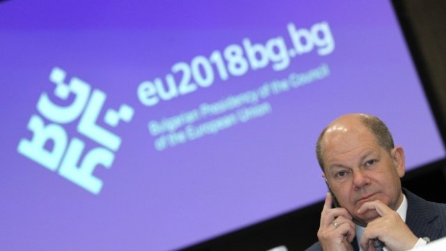 <p>
	Олаф Шолц. <em>Снимка: Олег Попов, Investor Media Group</em></p>
