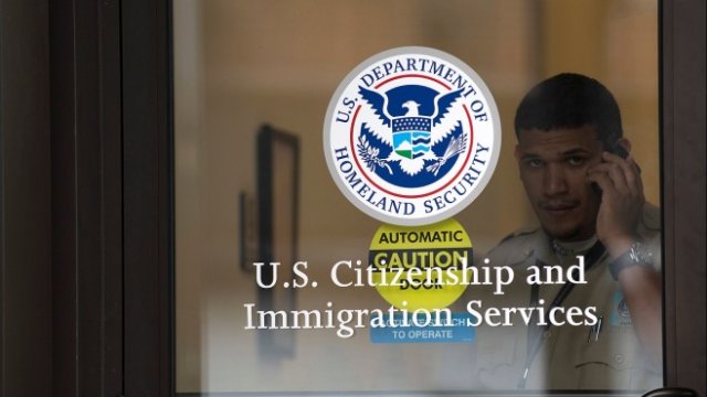 <p>
	<em>Снимка: Ройтерс</em></p>
