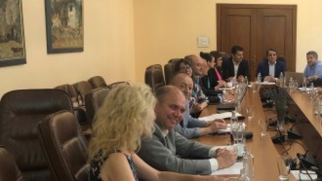 <p>
	<em>Снимка: Продължаваме промяната</em></p>
