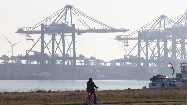 Пристанището в Ротердам. нимка: Bloomberg LP