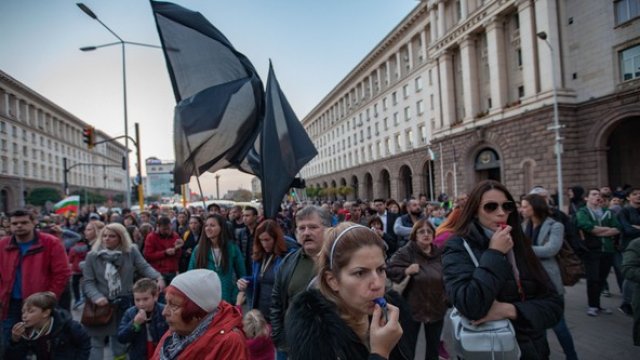 <p>
	<em font-size:="" pt="" style="color: rgb(102, 102, 102); font-family: ">Снимка: Димитър Кьосемарлиев, Investor Media Group</em></p>
