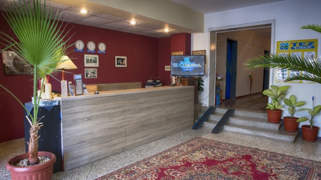 Снимки: hotelroussalka.com
