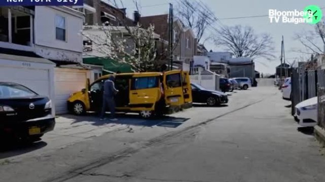Животът на един таксиметров шофьор в Ню Йорк по време на пандемията