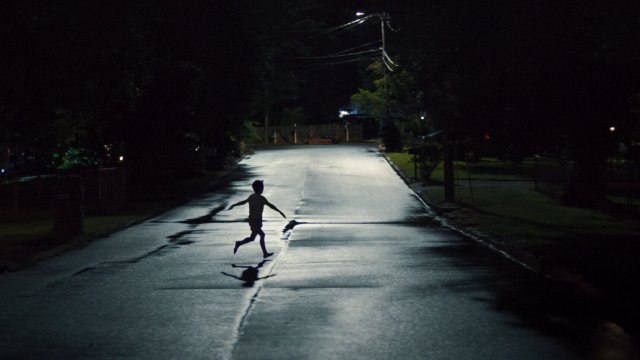 Кадър от &quot;Оръжия&quot;. Снимка: Warner Bros. Ent.