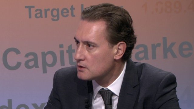 Домусчиев: Очакваме компромис за прилагането на данък „уикенд”