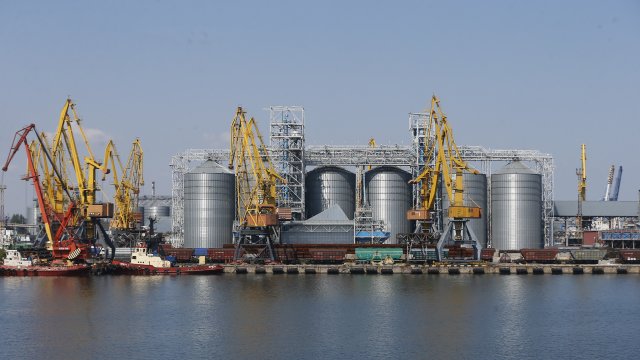 Терминал за износ на зърно в Одеса. Снимка:  EPA/STR