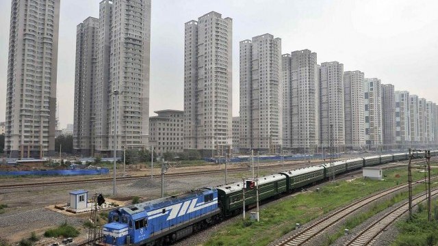 <p>
	Жилищен комплекс в Китай. <em>Снимка: Ройтерс</em></p>
