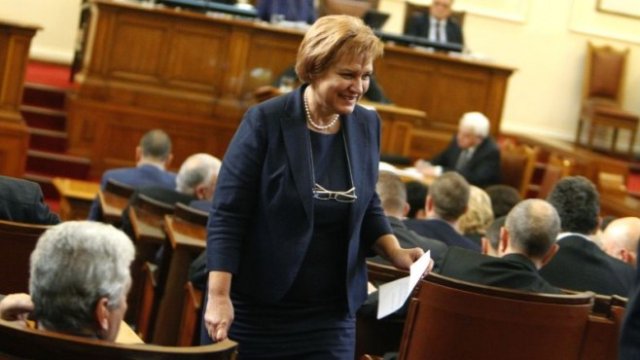 <p>
	<em>Менда Стоянова. Снимка: БТА</em></p>
